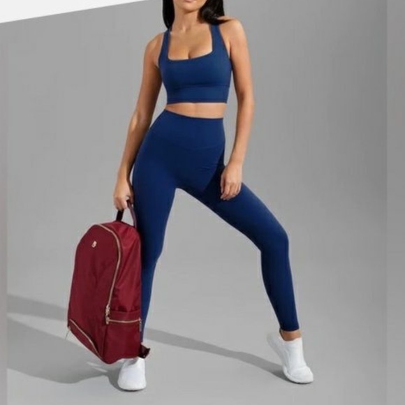 BUFFBUNNY Nubre Rosa Side Pocket Leggings Dark Blue BRAND NEW Size Small - Picture 2 of 12